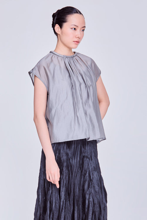 color:GREY