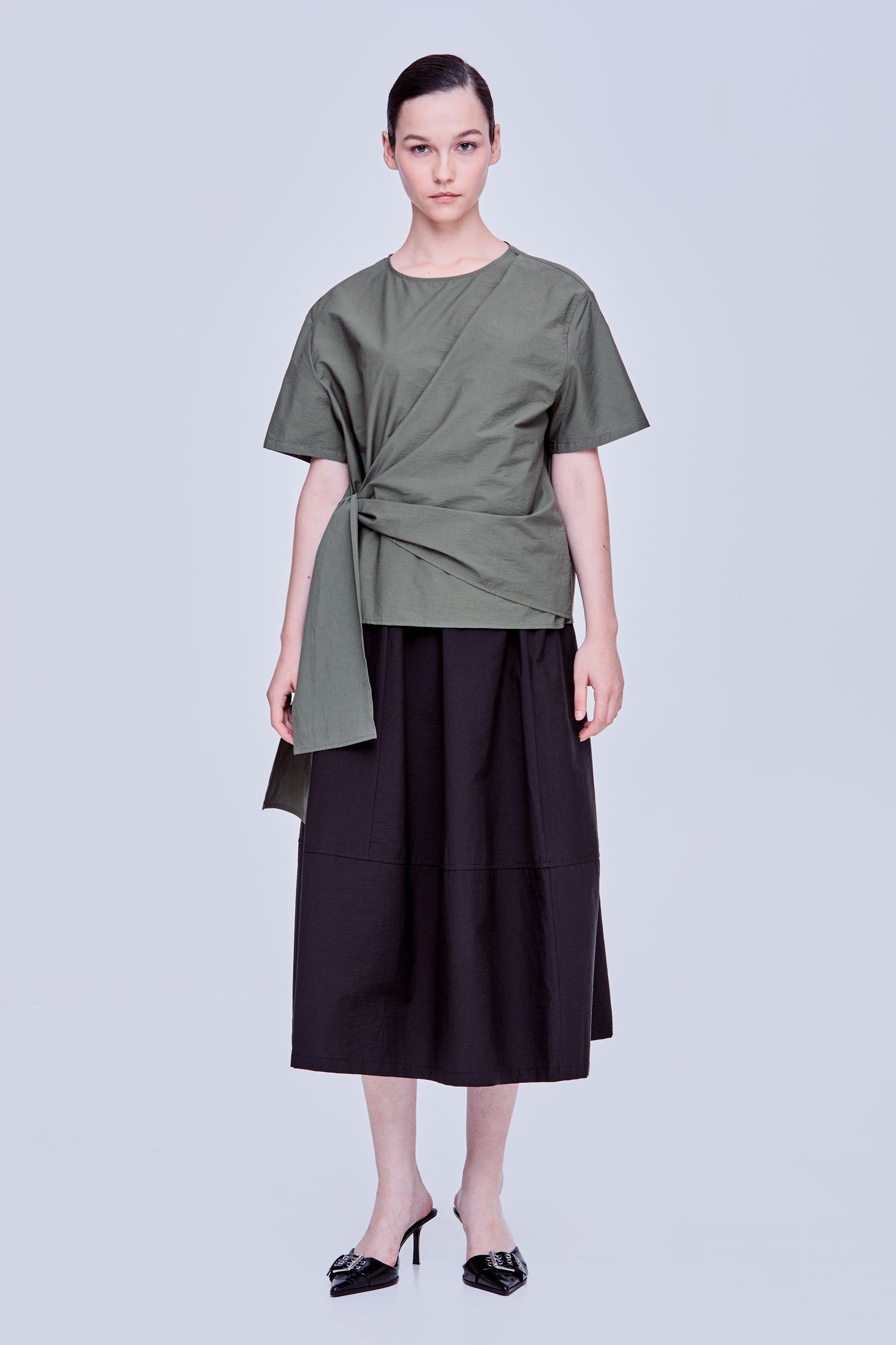 color:ARMY GREEN