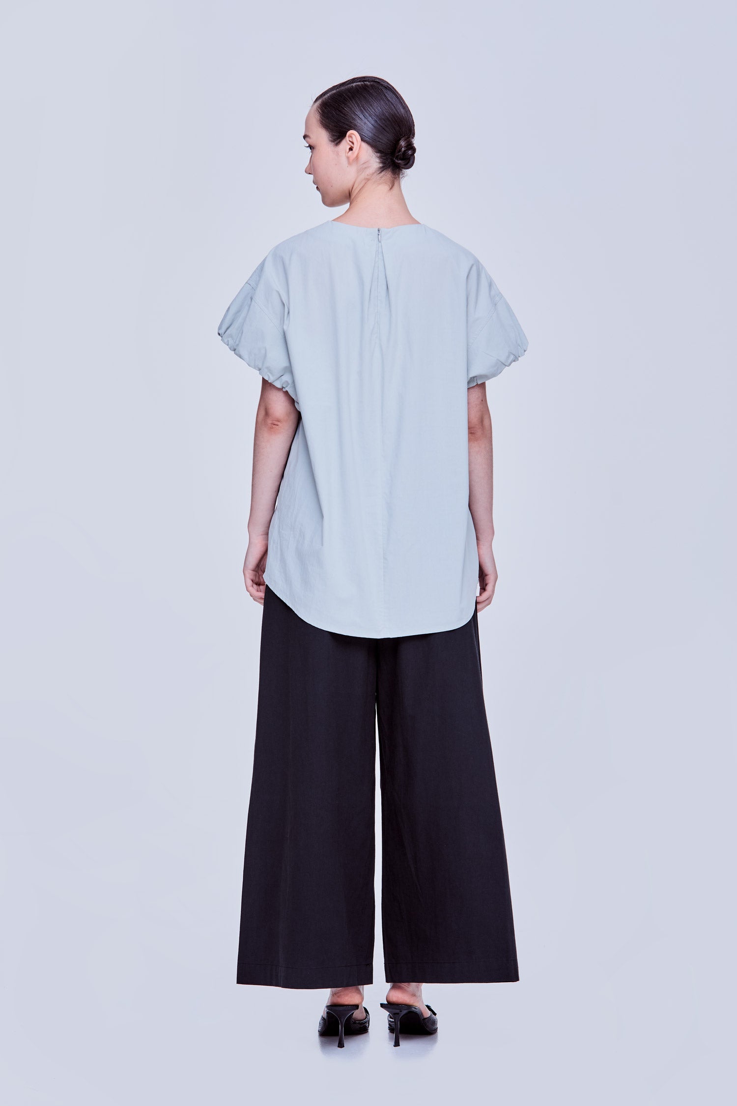 color:MINT GREY
