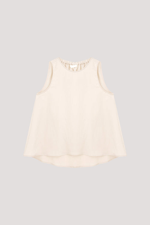 color:BEIGE