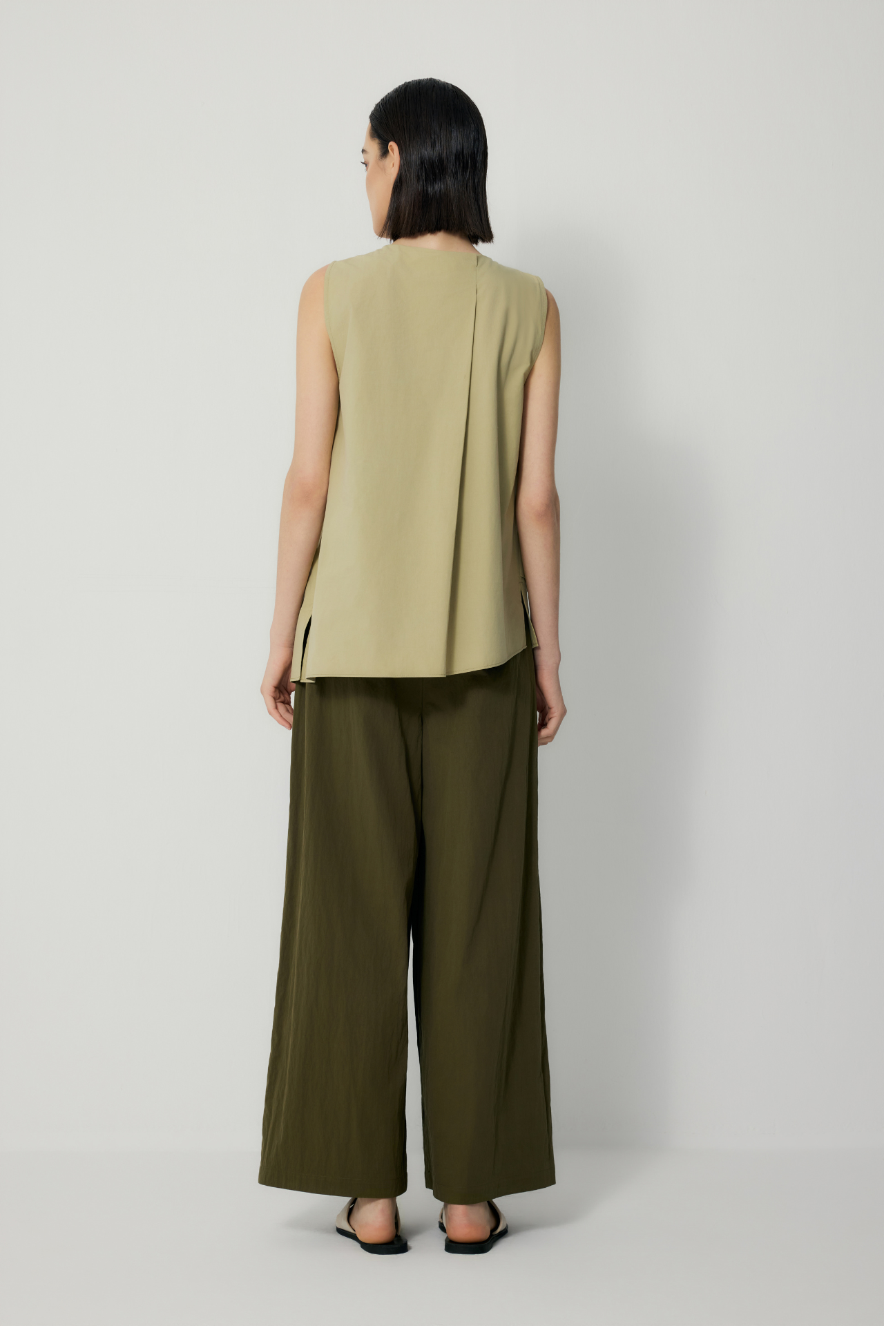 color:AVOCADO