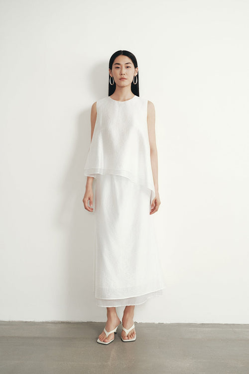 color:IVORY