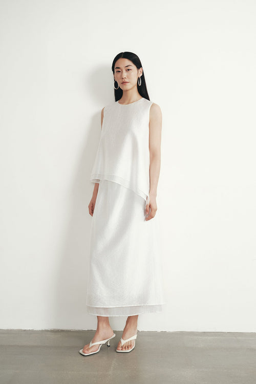 color:IVORY