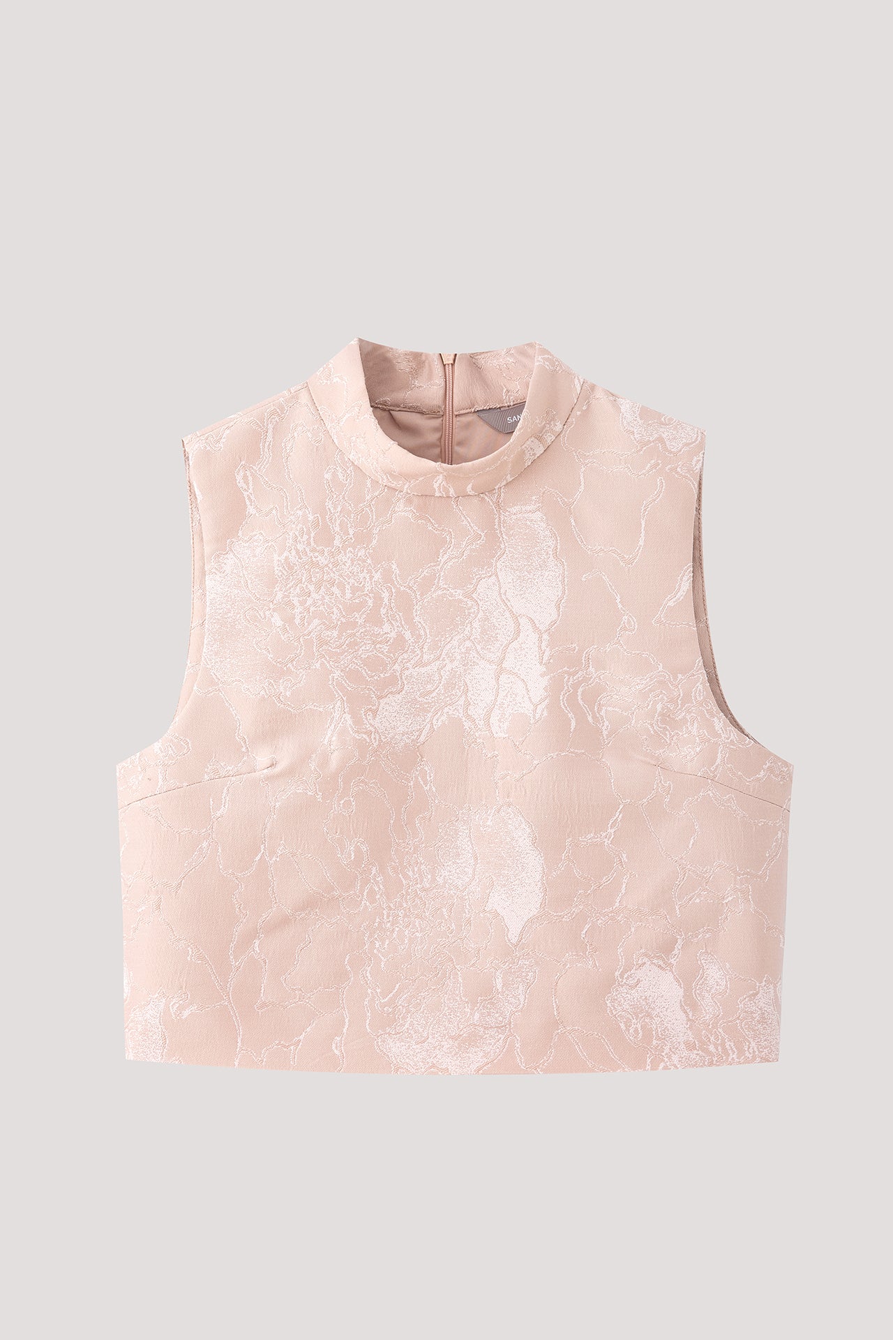 color:BLUSH