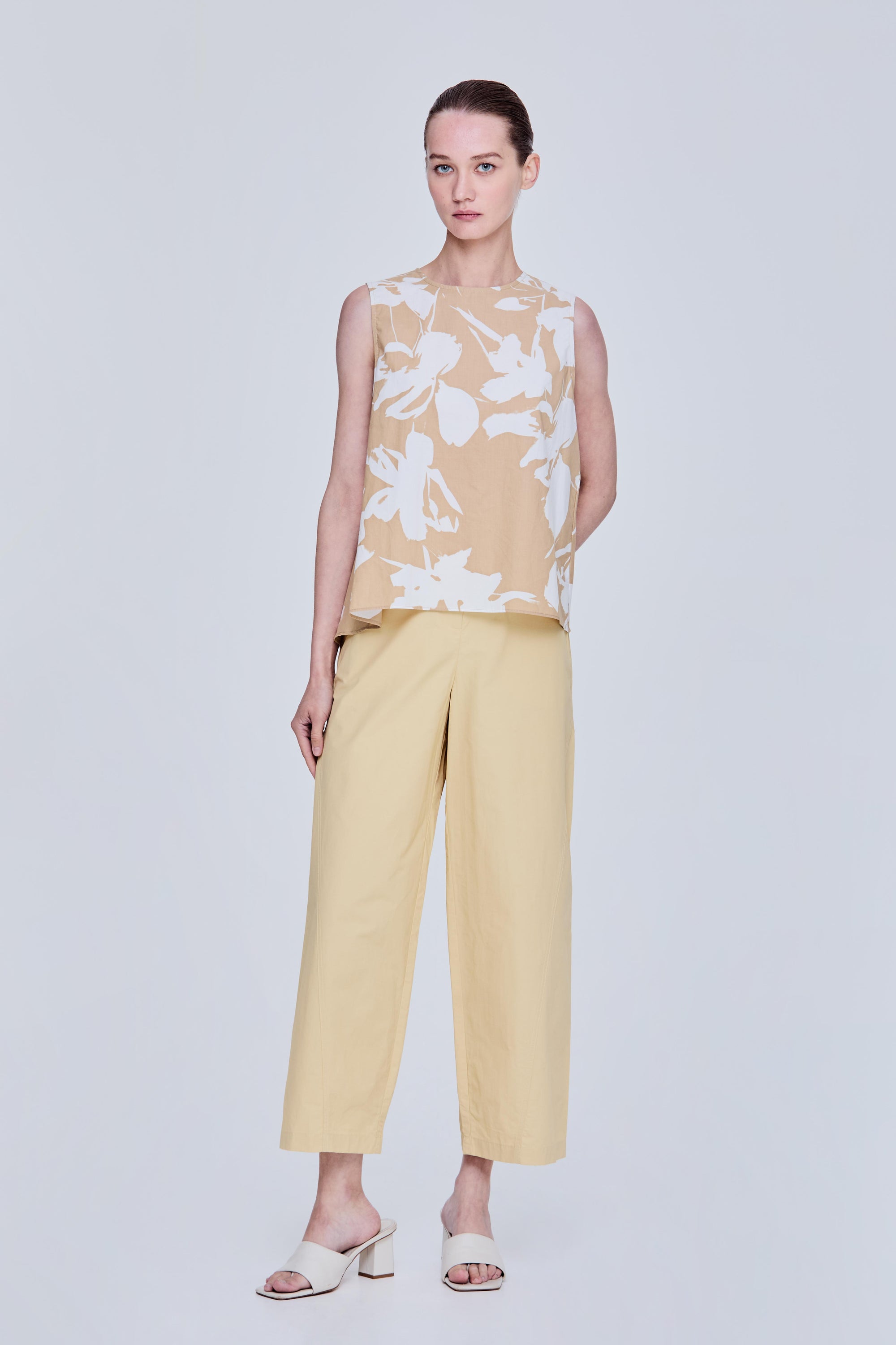 color:KHAKI FLORAL