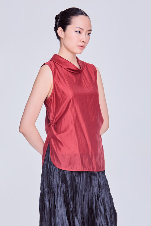 color:BERRY RED