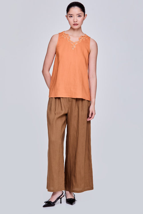 color:ORANGE