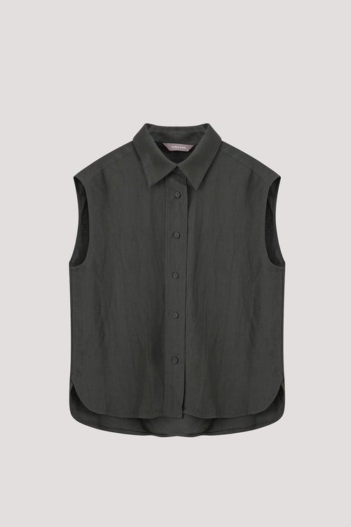color:DARK GREEN