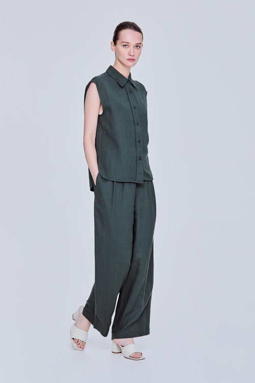 color:DARK GREEN
