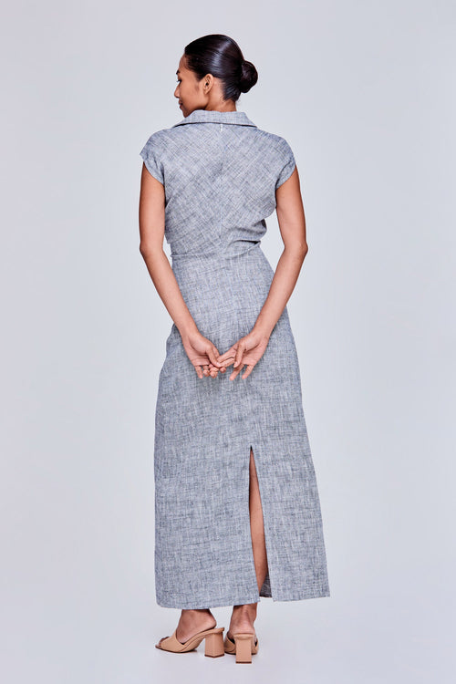 color:NAVY
