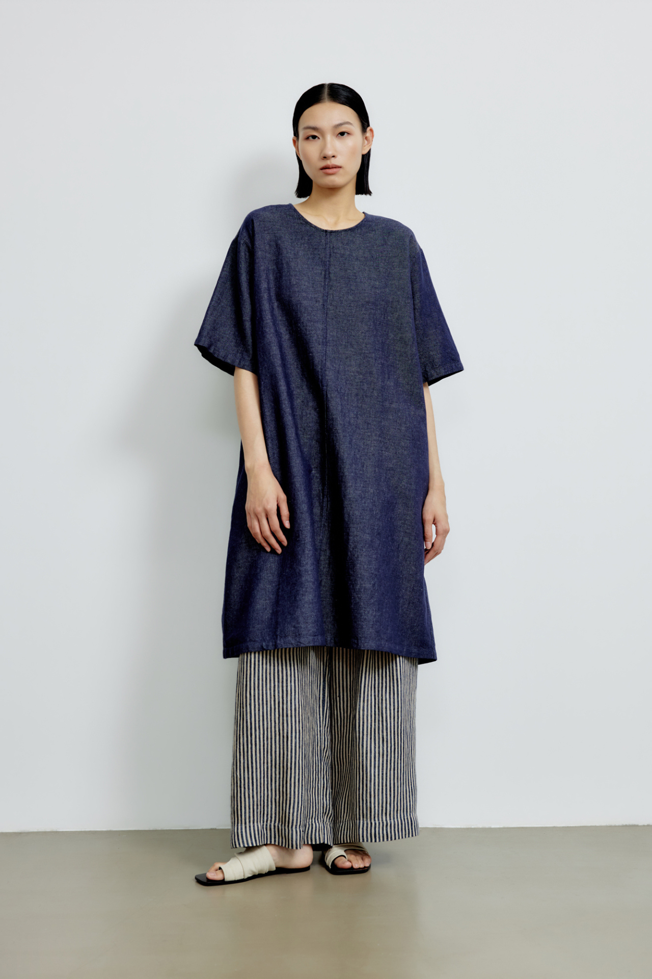 color:DEEP DENIM