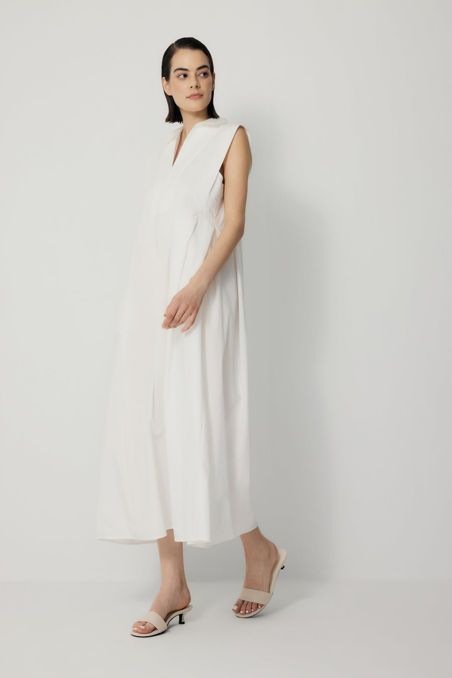 color:IVORY