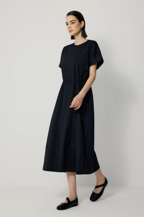 color:NOIR