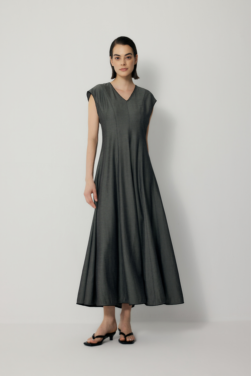color:DENIM BLACK