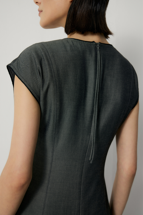 color:DENIM BLACK