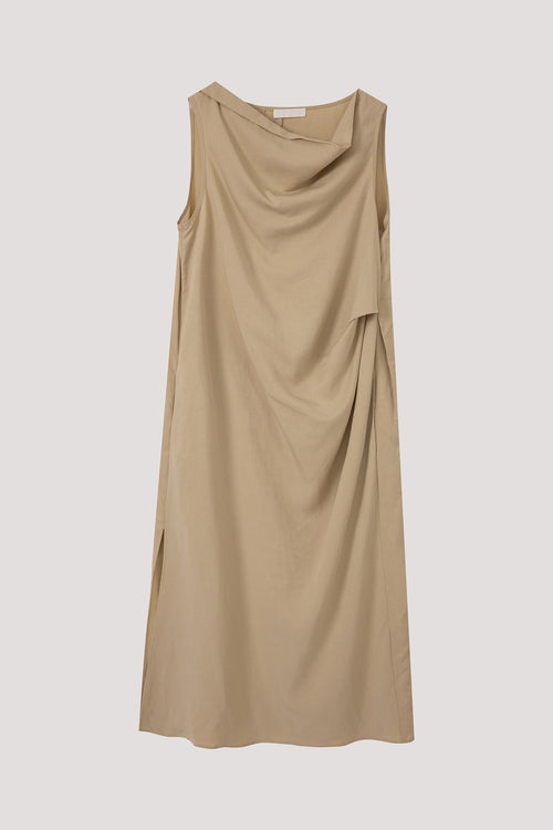 color:PALE AVOCADO