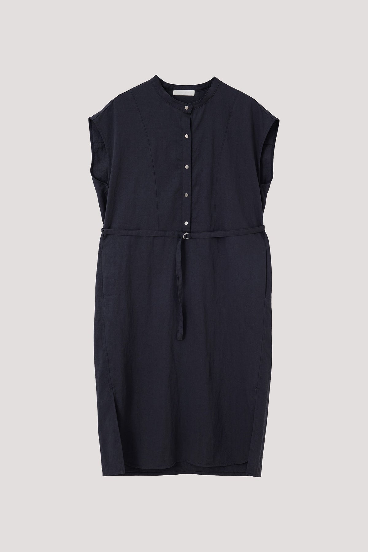 color:NAVY
