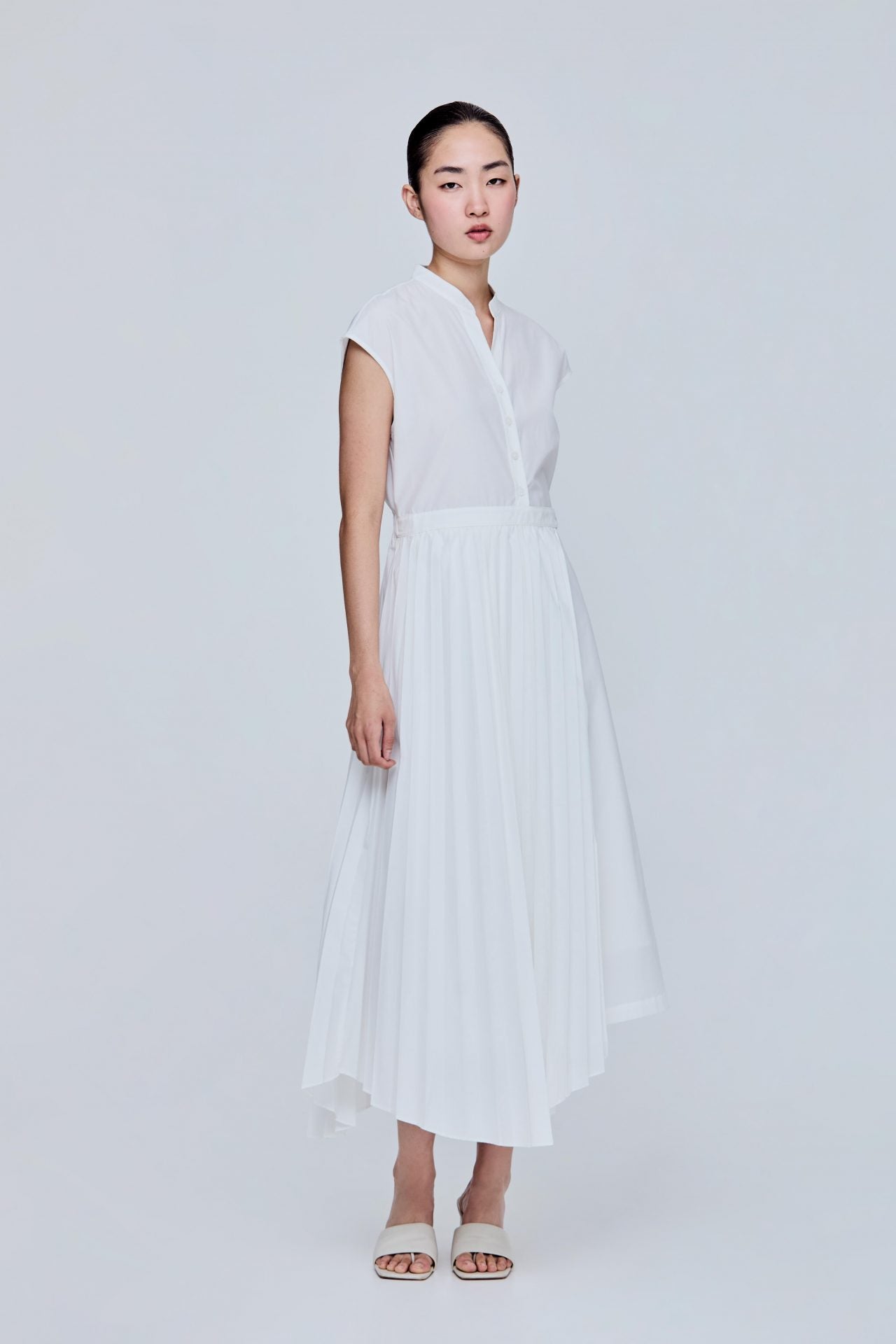 color:IVORY