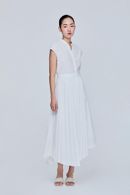 color:IVORY