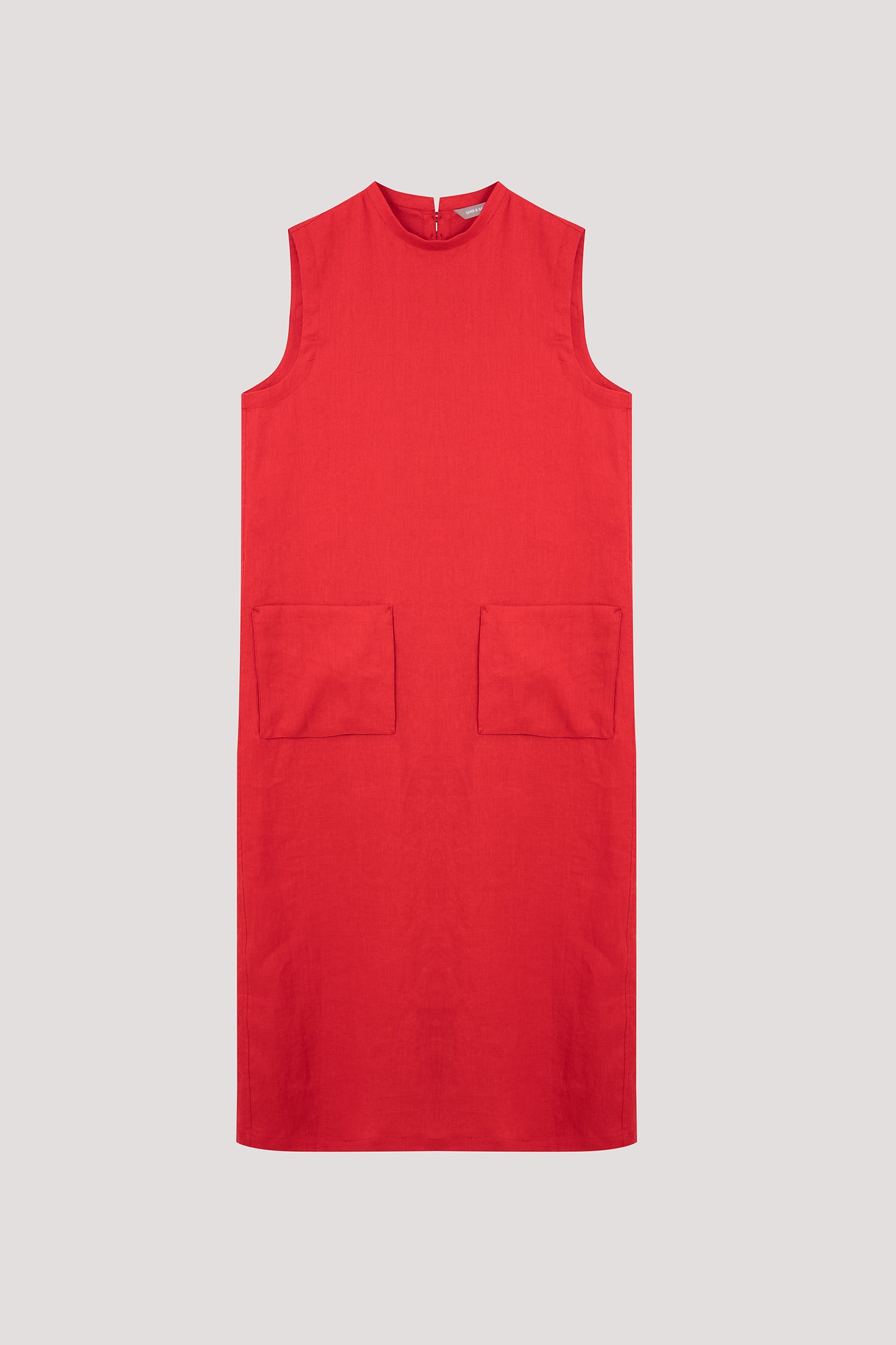 color:RED