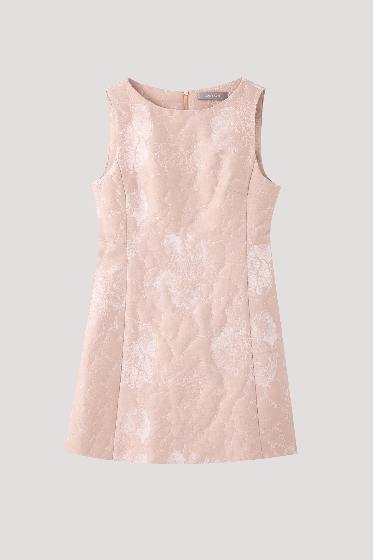 color:BLUSH