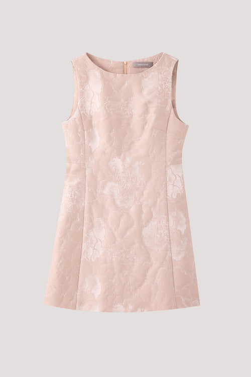 color:BLUSH