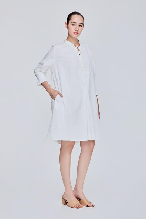 color:IVORY