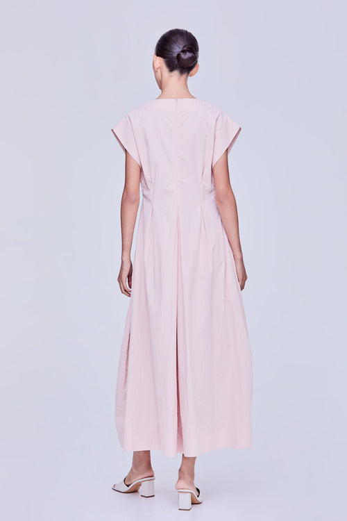 color:BLUSH