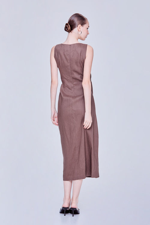color:DARK BROWN