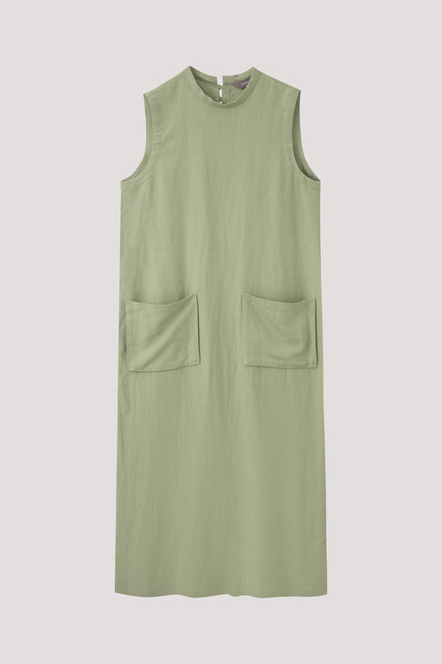 color:LIGHT GREEN