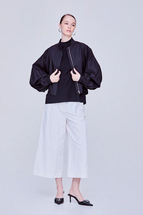 color:NOIR