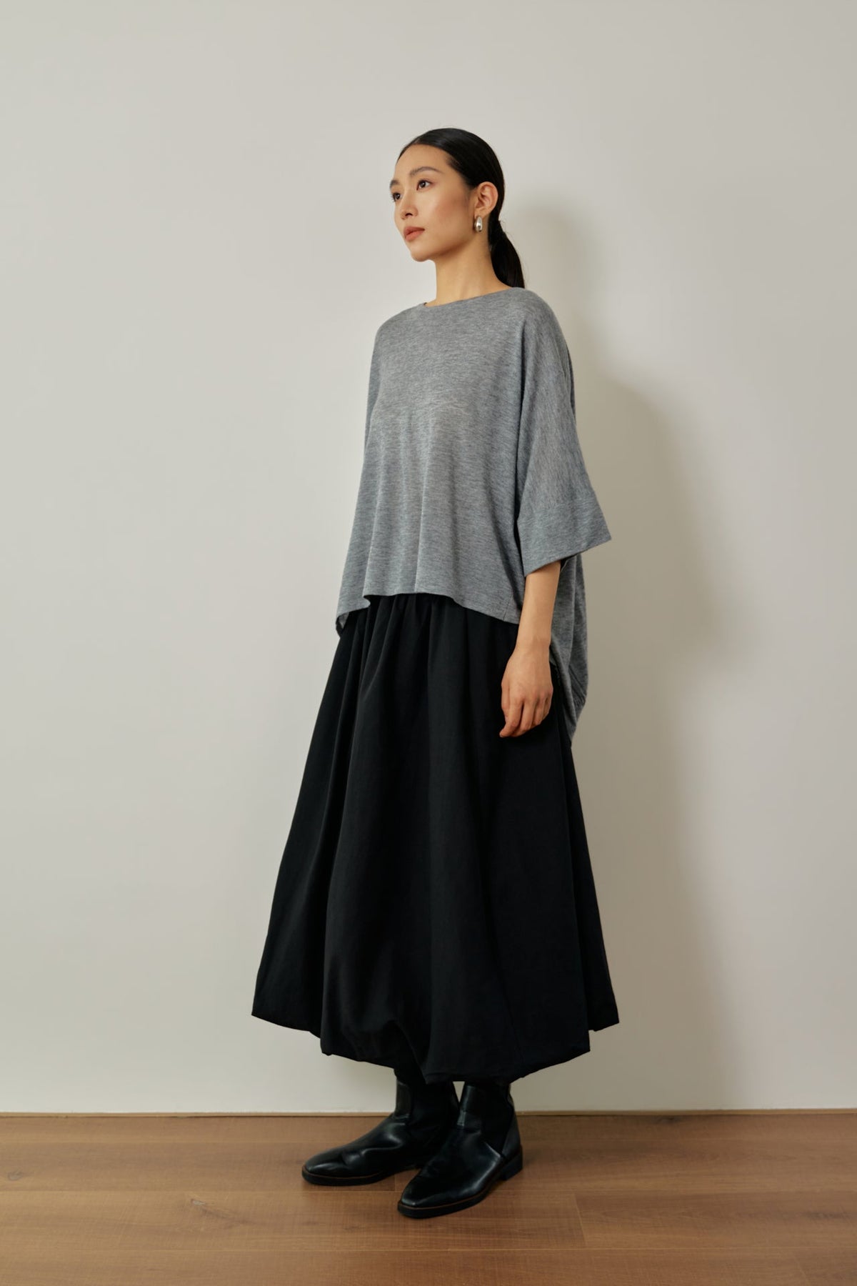 color:HUE GREY