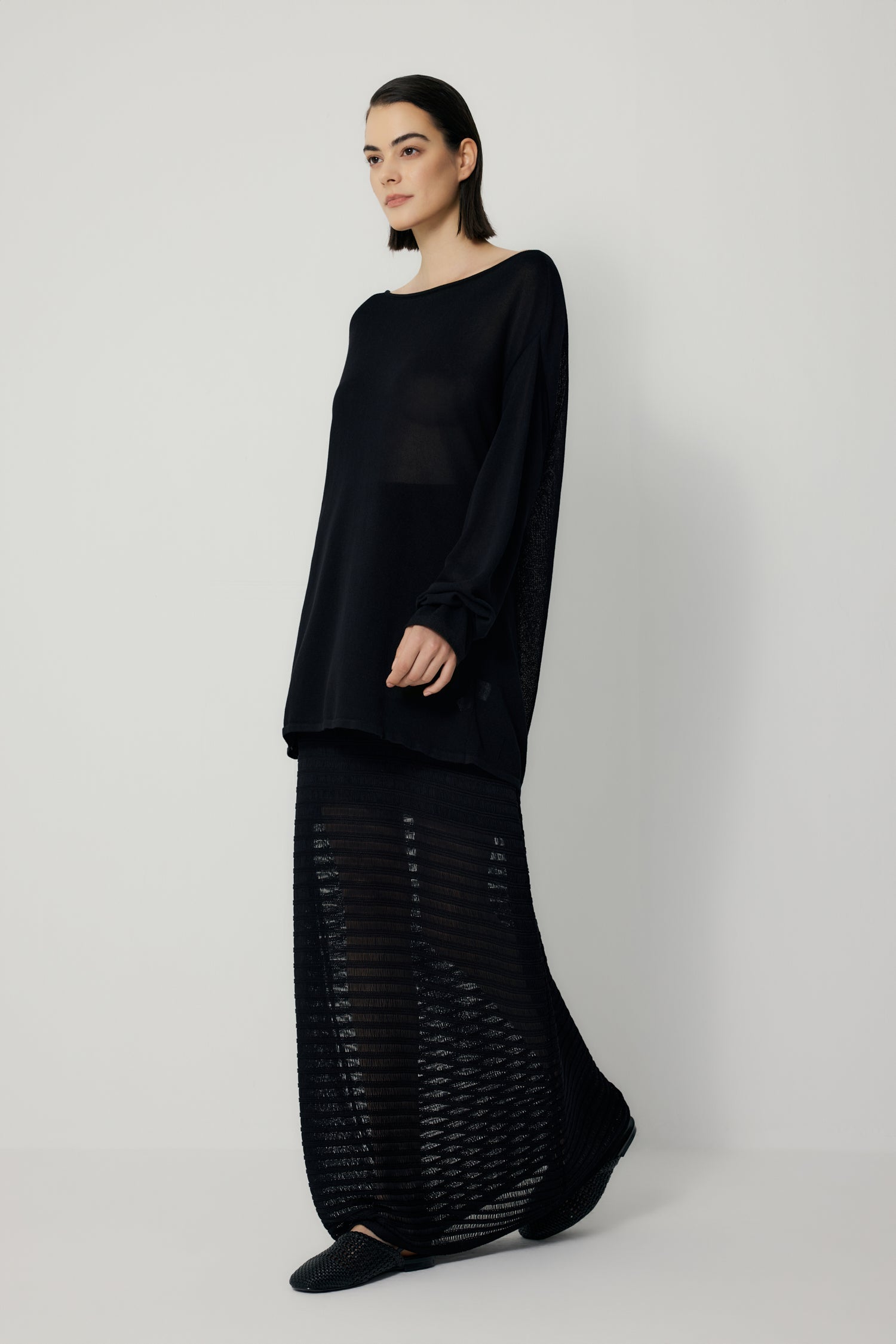 color:NOIR