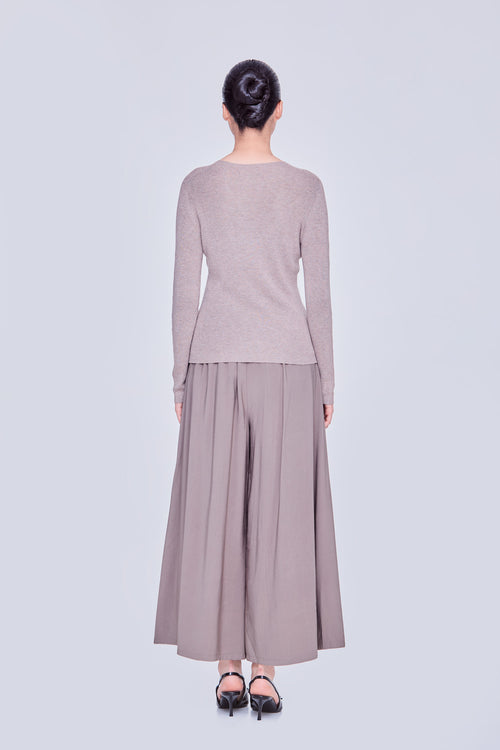 color:KHAKI