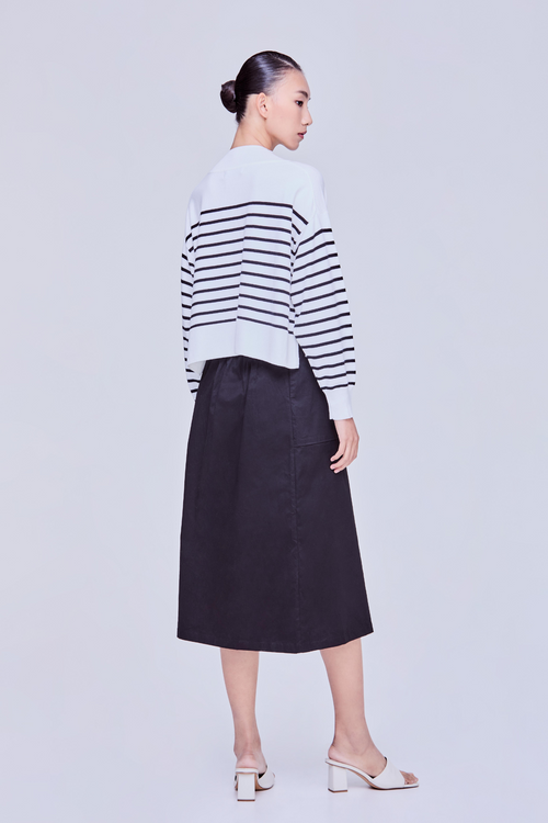 color:BLACK STRIPES