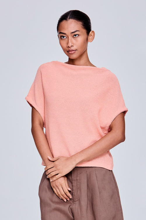 color:PEACH