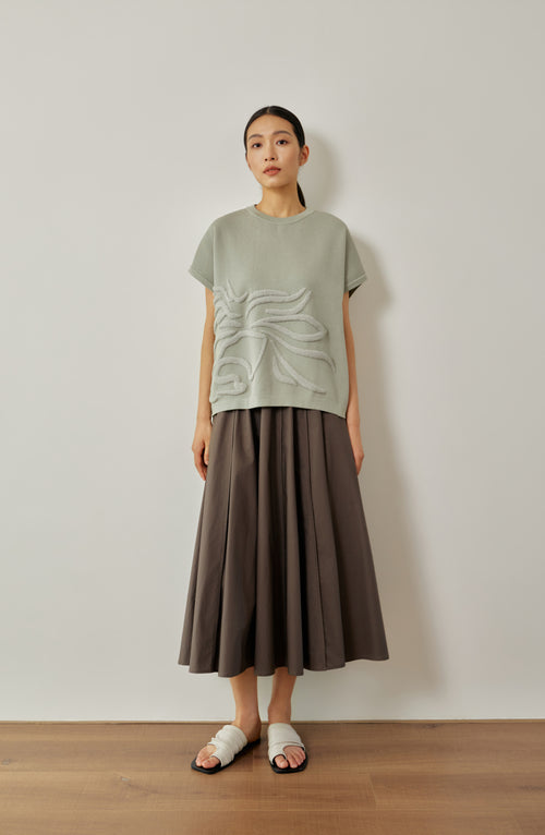 color:MINT