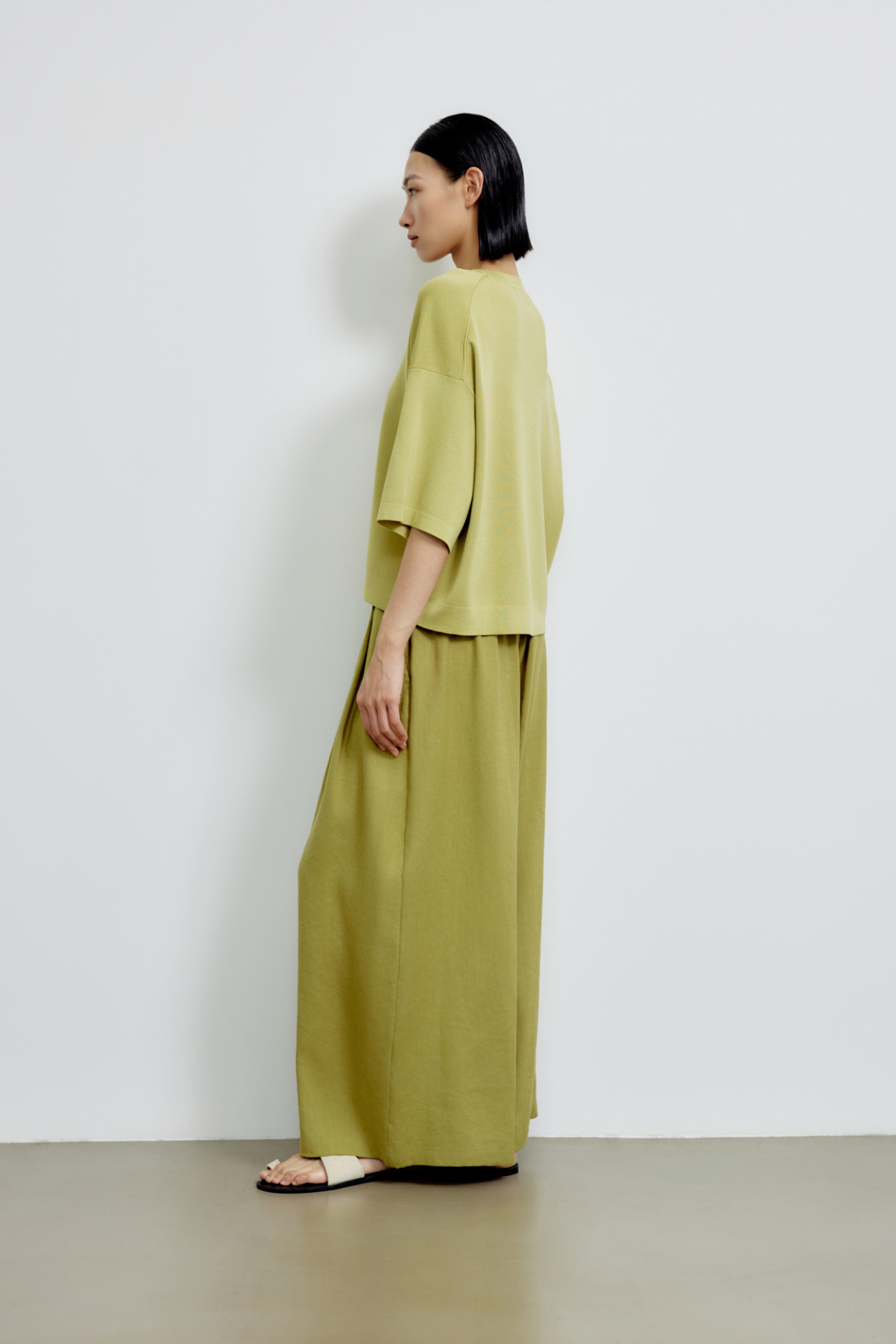 color:AVOCADO 2