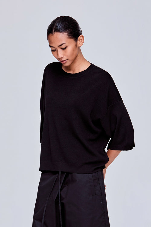 color:NOIR
