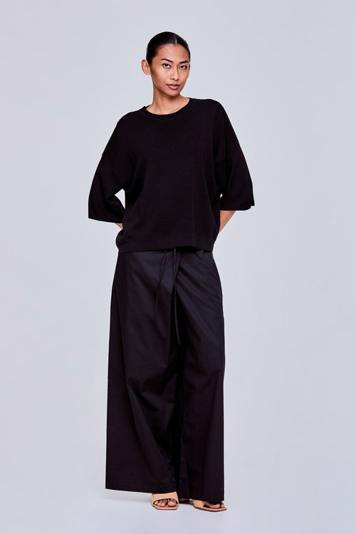 color:NOIR
