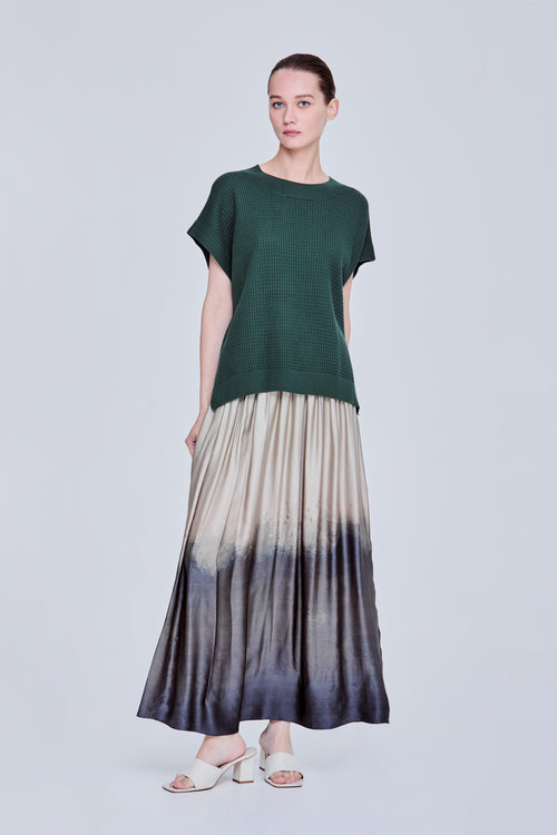 color:DARK GREEN