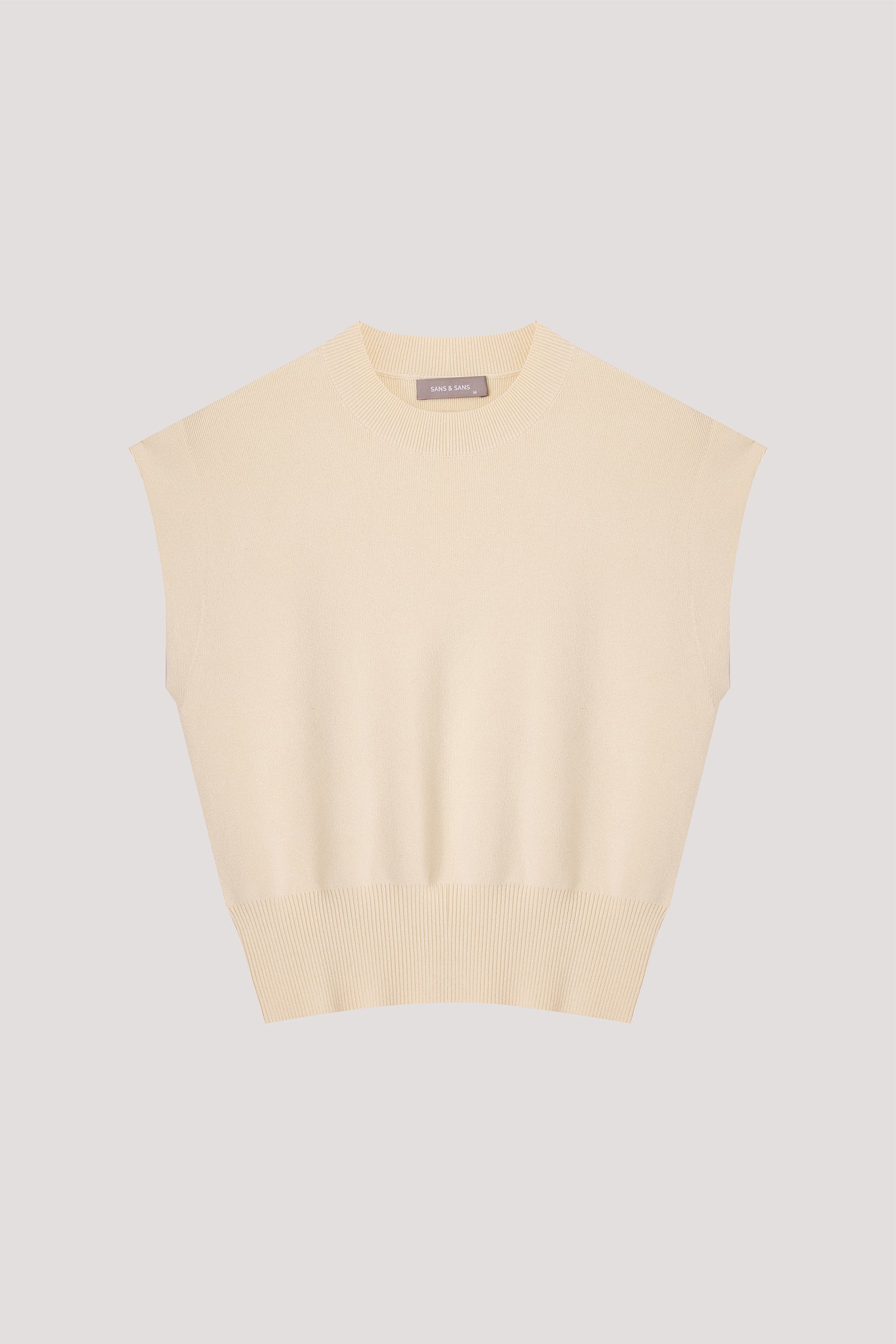 color:WHEAT