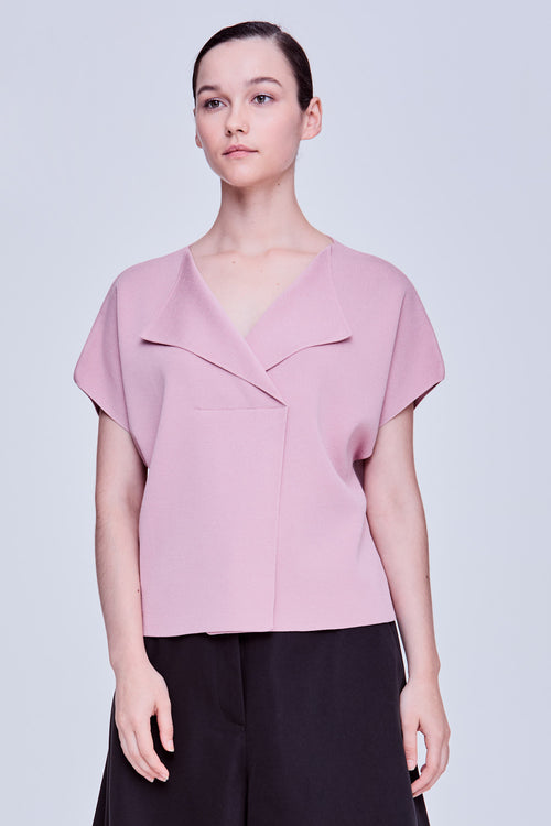 color:BLUSH