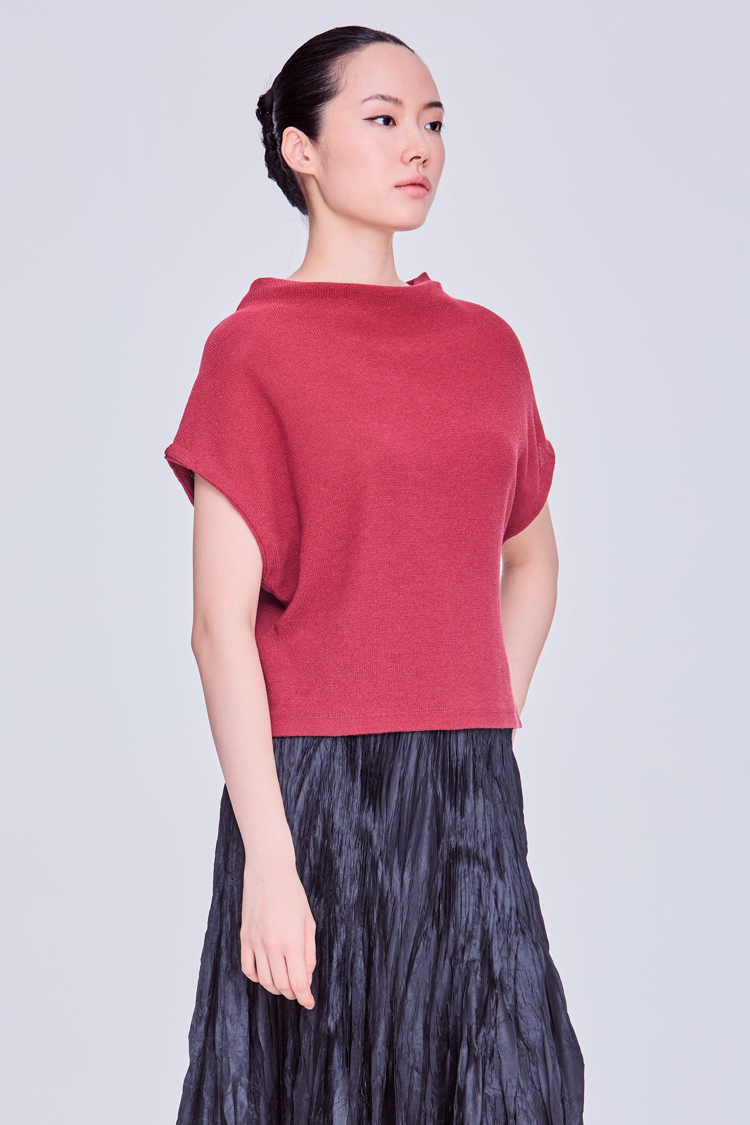 color:BERRY RED