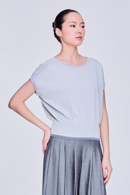color:LIGHT GREY