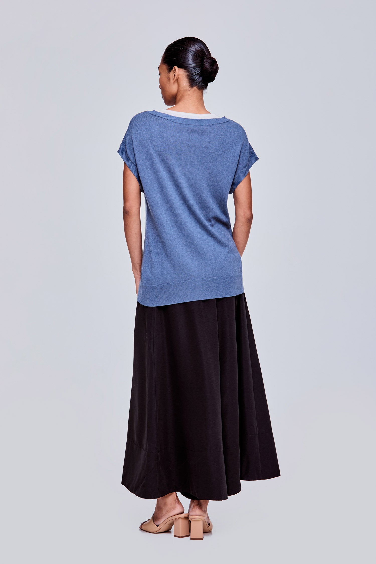 color:GREY BLUE