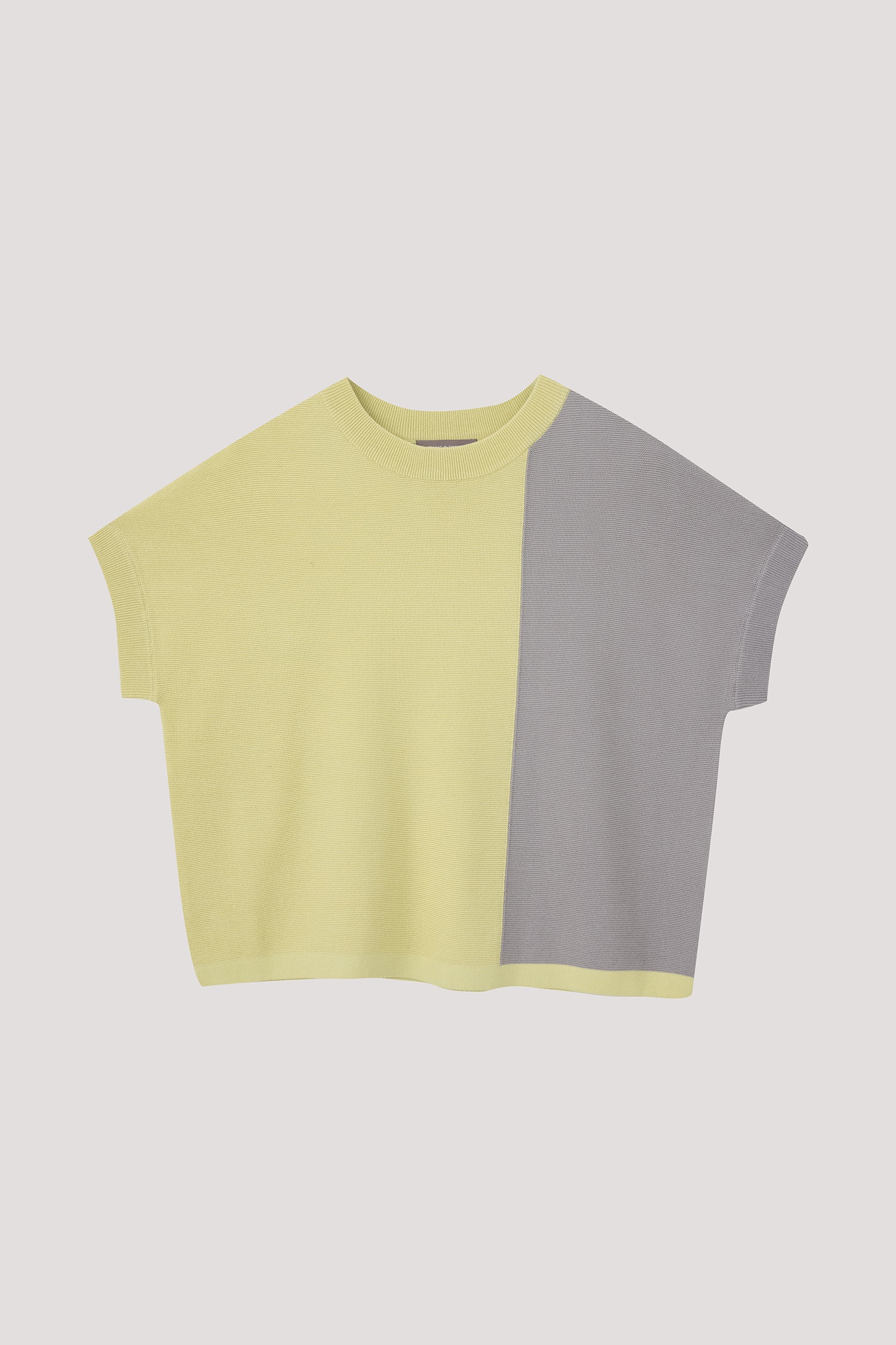 color:APPLE GREEN