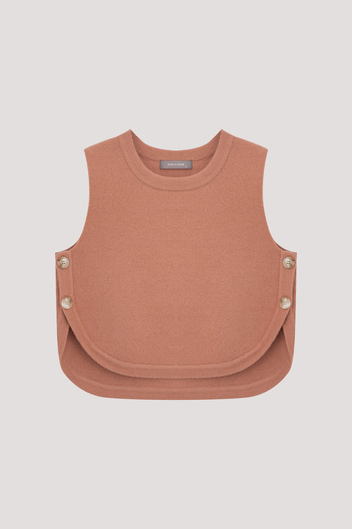 color:SALMON