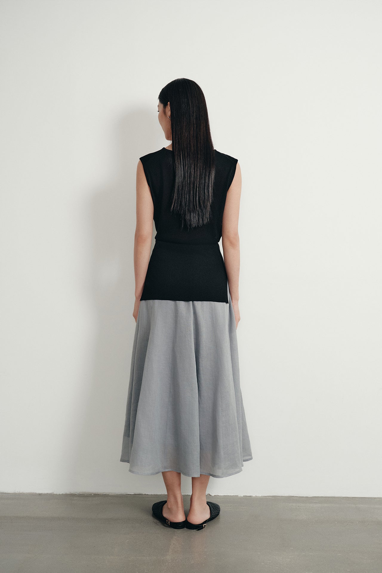 color:NOIR