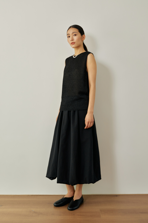 color:NOIR